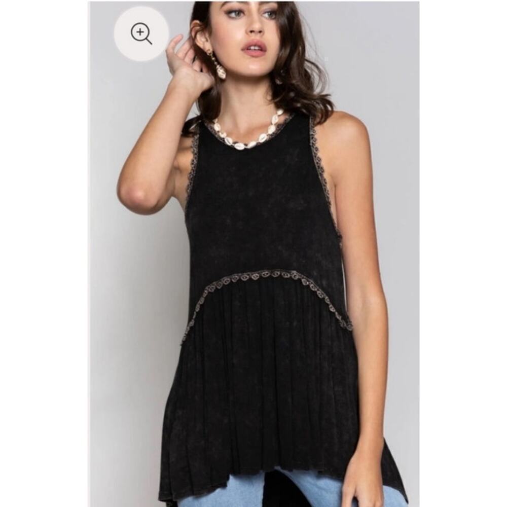 POL Sweet & Simple Babydoll Knit Racerback Tank Top in Black, S